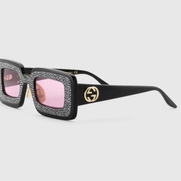 🔥100% Authentic Gucci Hollywood Forever Rectangular Sunglasses with Crystals🔥 - Picture 2 of 13